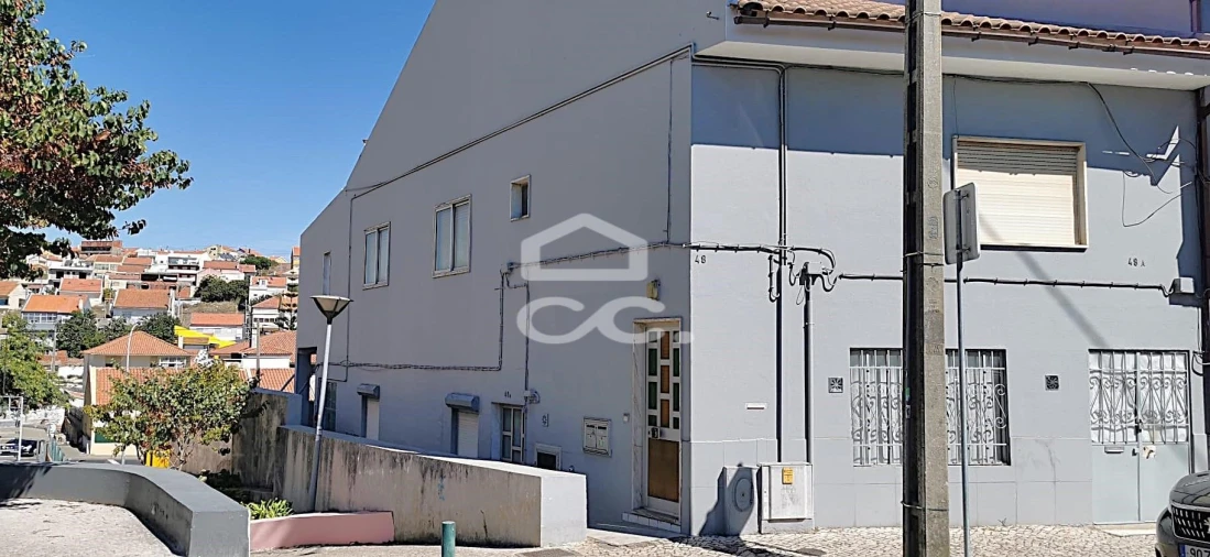 Prédio para Venda em Casal de Cambra Foto 3