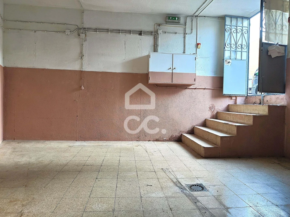 Prédio para Venda em Casal de Cambra Foto 9