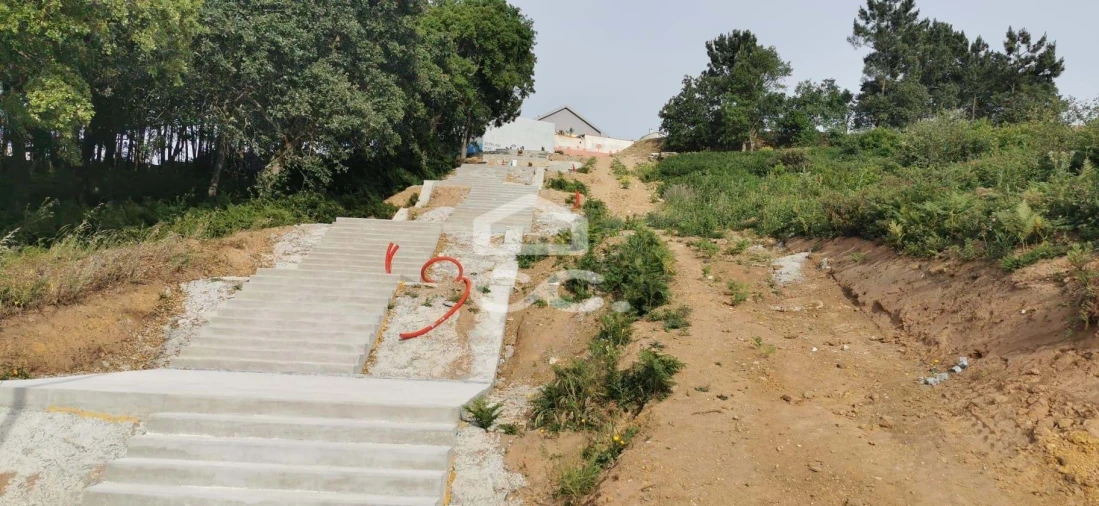 Terreno para Venda em Agualva e Mira-Sintra Foto 6