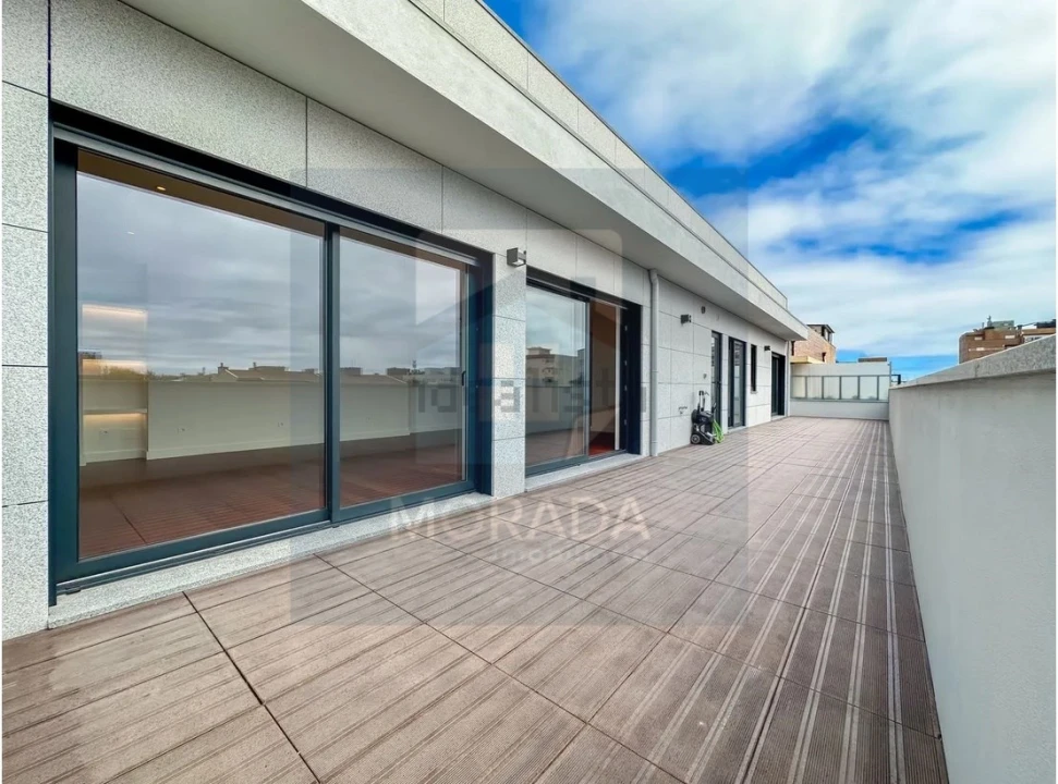 Apartamento T4 para Arrendamento em Matosinhos e Leça da Palmeira Foto 2