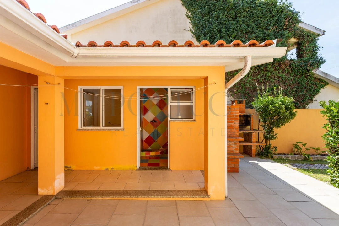 Moradia T5 para Venda em Gafanha da Encarnação Foto 34