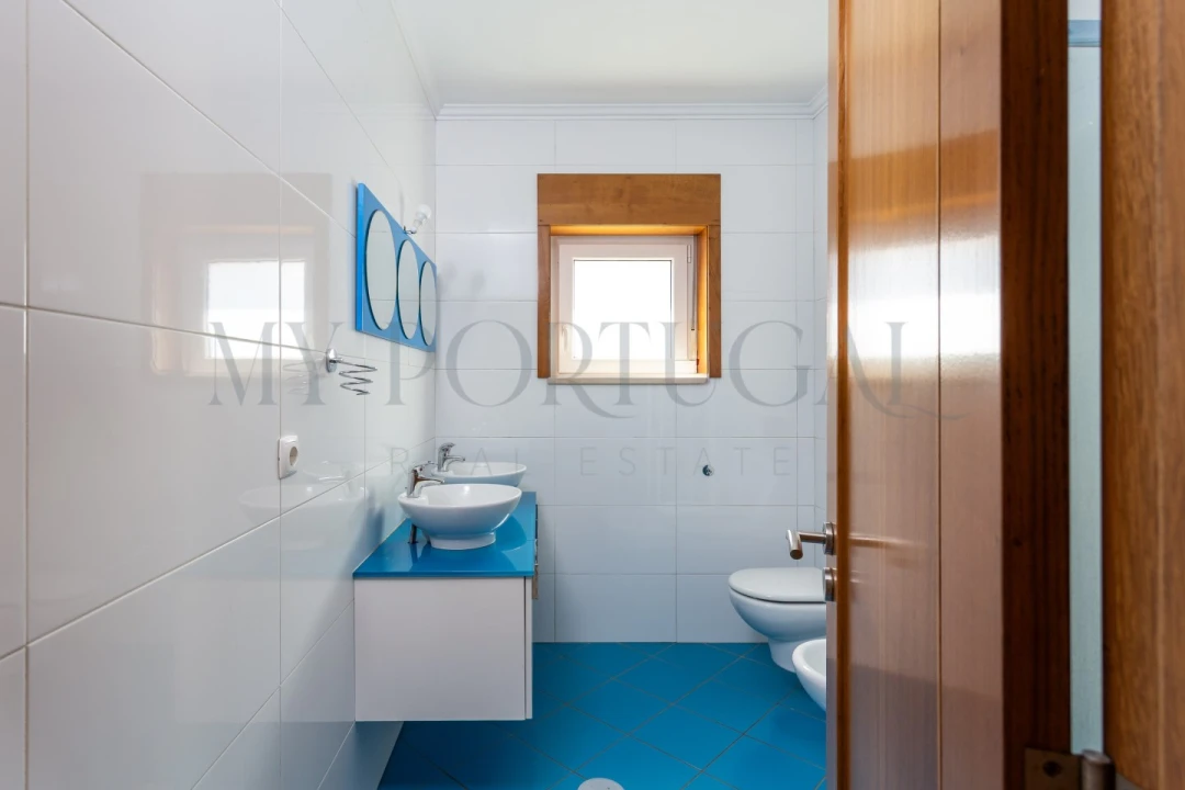 Moradia T5 para Venda em Gafanha da Encarnação Foto 16