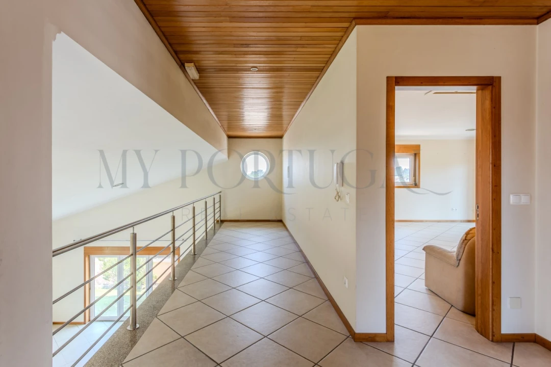 Moradia T5 para Venda em Gafanha da Encarnação Foto 17