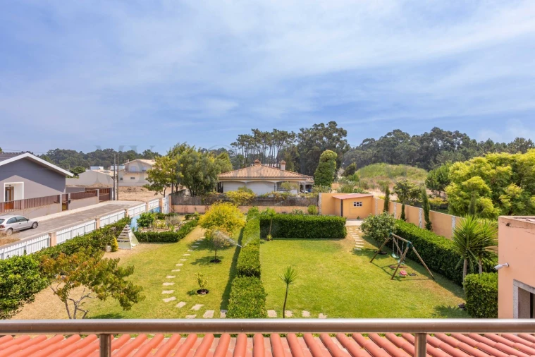 Moradia T5 para Venda em Gafanha da Encarnação Foto 27