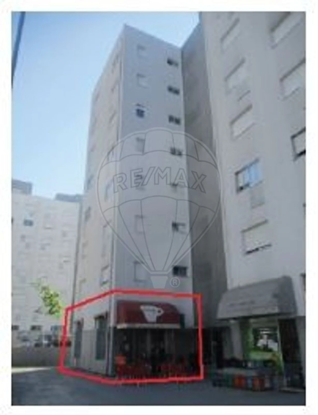 Loja para Venda em Vilar de Andorinho Foto 2