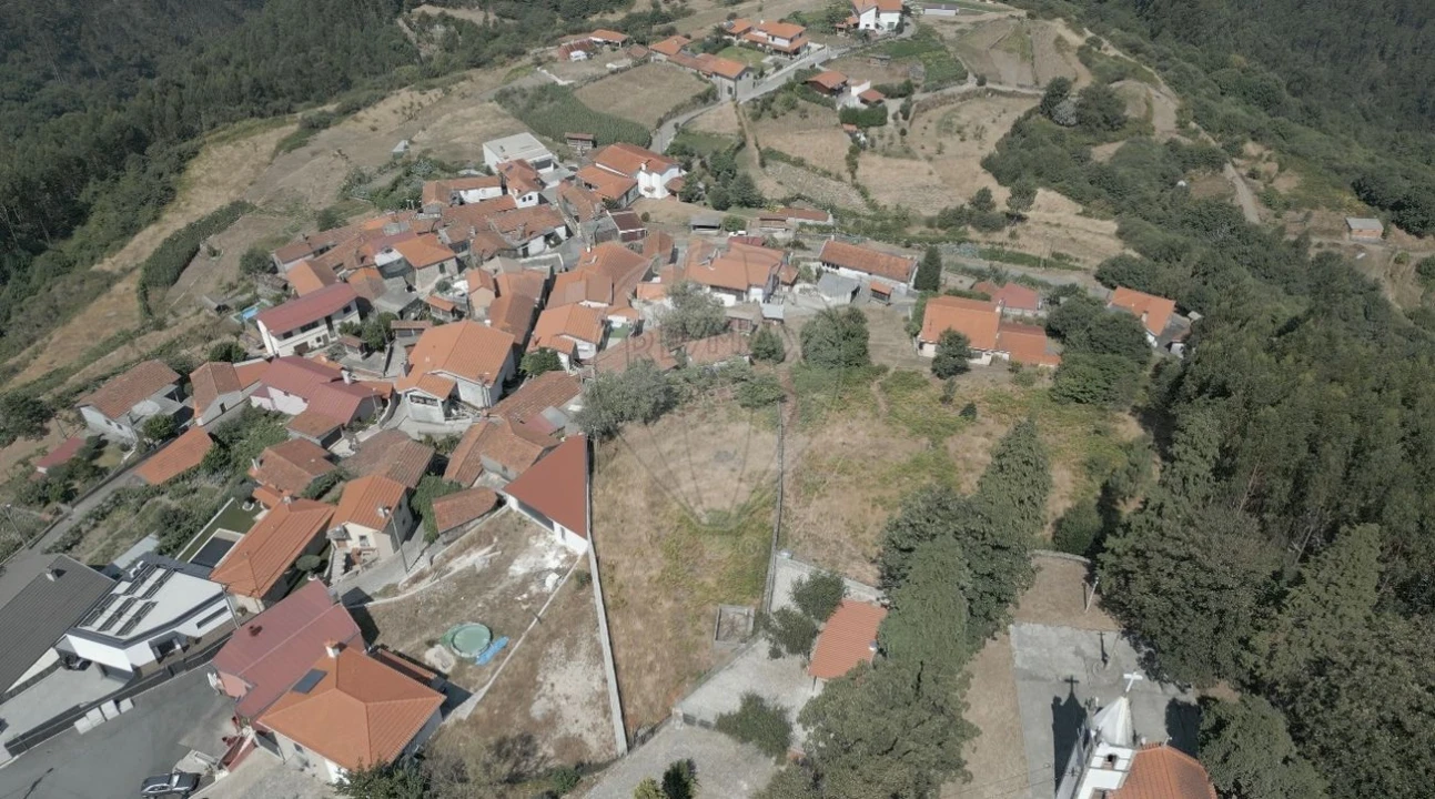 Moradia T3 para Venda em Cepelos Foto 39