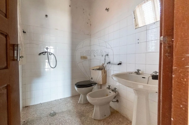 Moradia T3 para Venda em Cepelos Foto 4