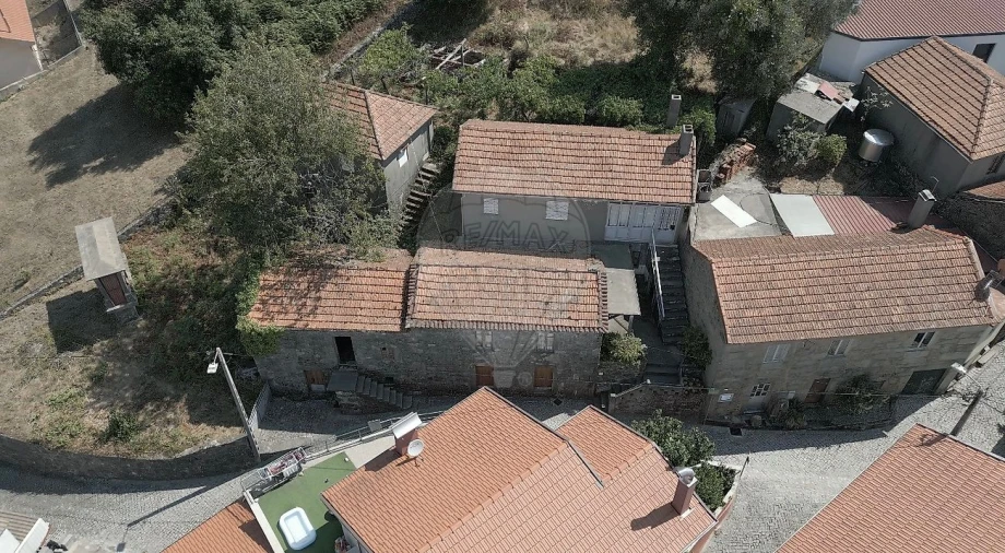 Moradia T3 para Venda em Cepelos Foto 33