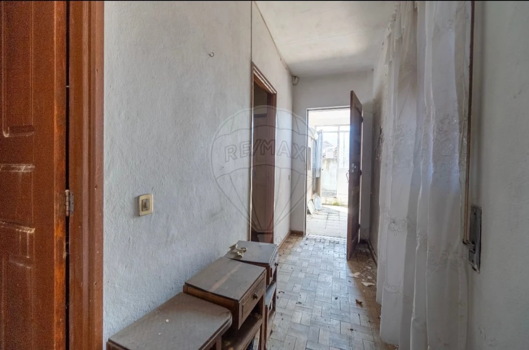 Moradia T3 para Venda em Cepelos Foto 3