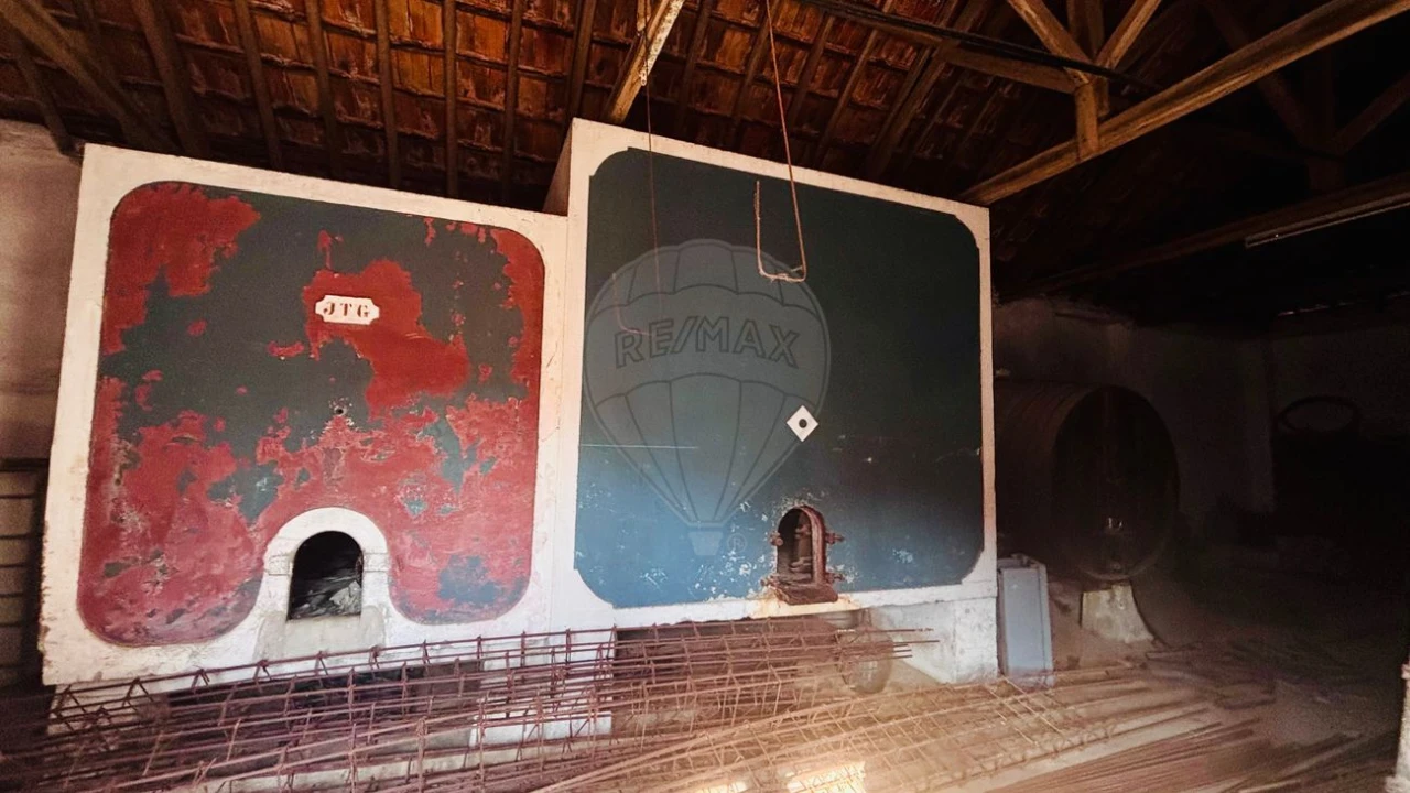 Moradia T3 para Venda em Vale do Paraiso Foto 10