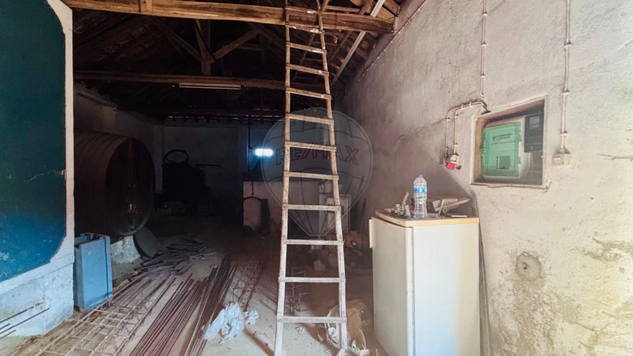 Moradia T3 para Venda em Vale do Paraiso Foto 11