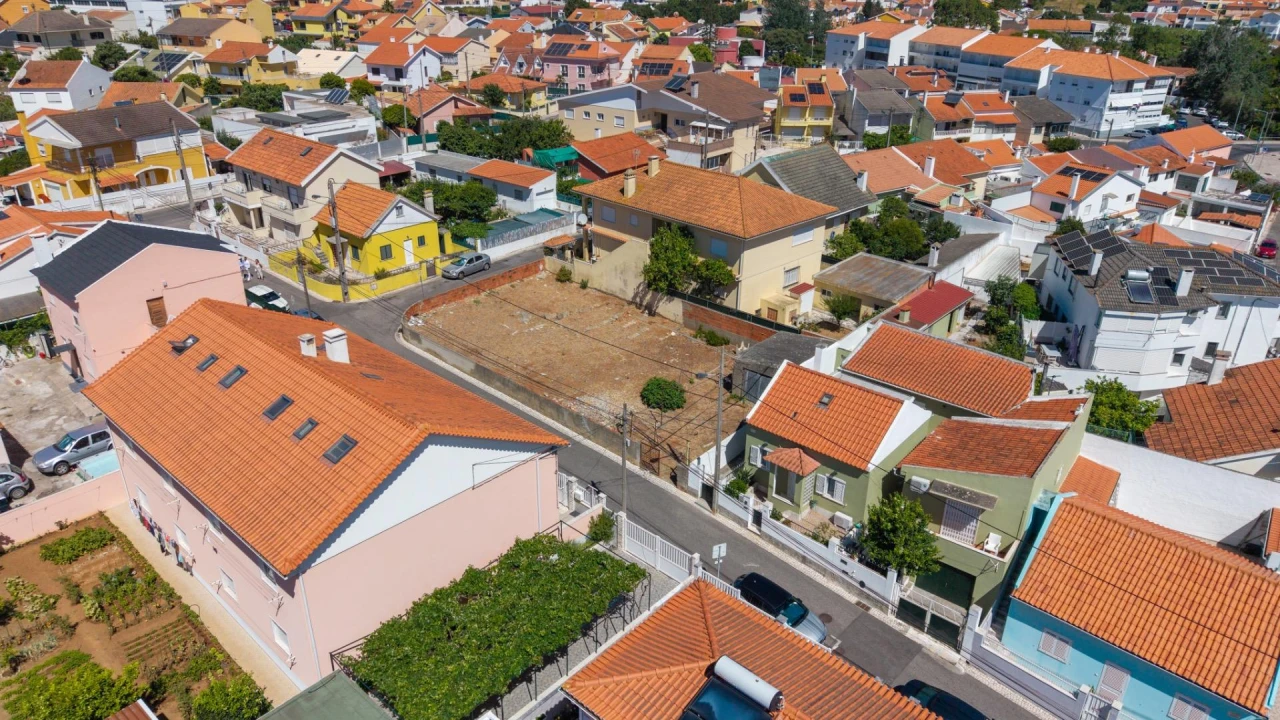 Terreno para Venda em São Domingos de Rana Foto 5