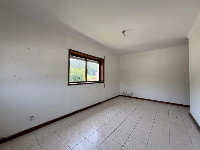 Apartamento T3 para Venda em Serzedo e Perosinho Foto 9