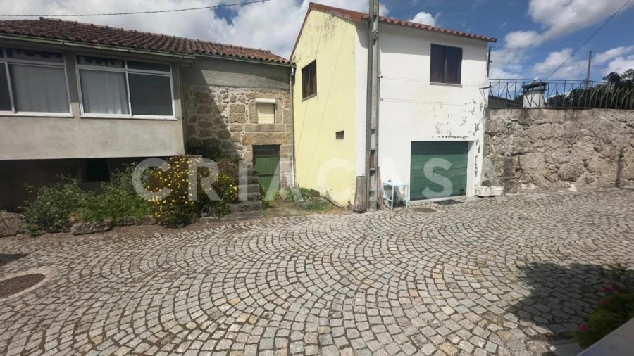 Moradia T1 para Venda em São Pedro de France