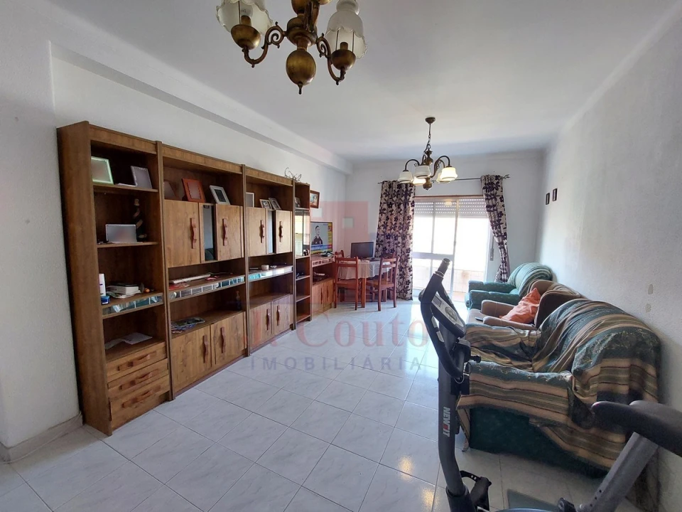 Apartamento T2 para Venda em Caldas da Rainha - Santo Onofre e Serra do Bouro Foto 3