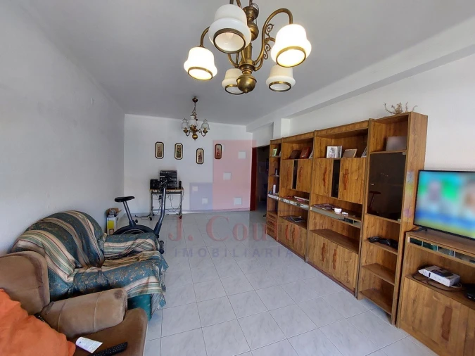 Apartamento T2 para Venda em Caldas da Rainha - Santo Onofre e Serra do Bouro Foto 2