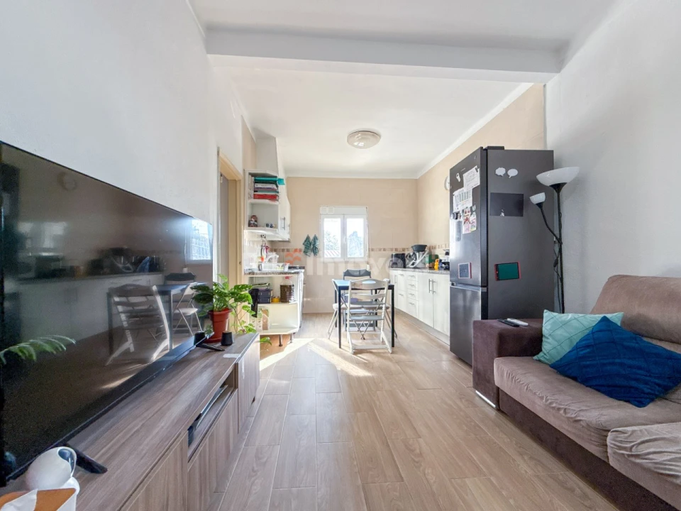 Moradia T3 para Venda em Atalaia Foto 8