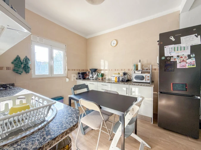 Moradia T3 para Venda em Atalaia Foto 5