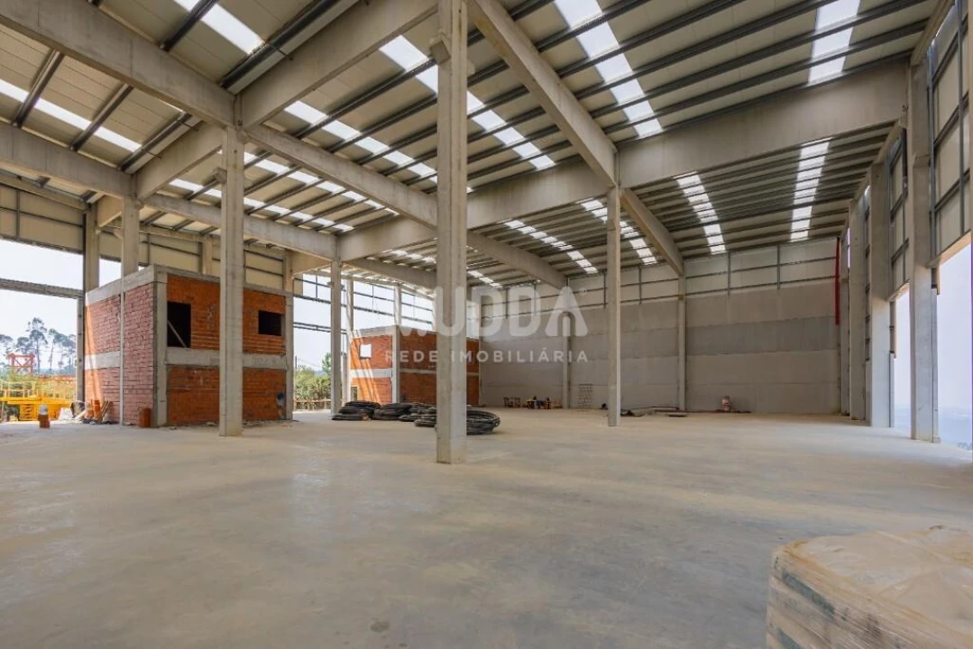 Armazém para Arrendamento em Chave Foto 5