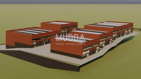 Armazém para Arrendamento em Chave