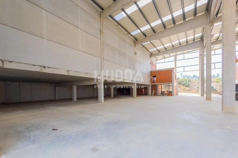 Armazém para Arrendamento em Chave Foto 8