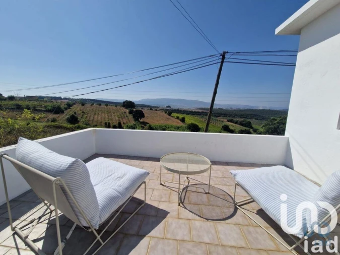 Moradia T4 para Venda em Peral Foto 9