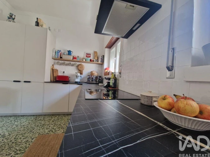 Moradia T4 para Venda em Peral Foto 28