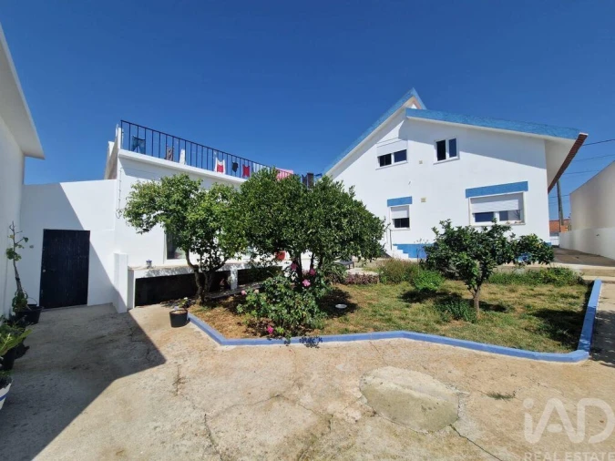 Moradia T4 para Venda em Peral Foto 39