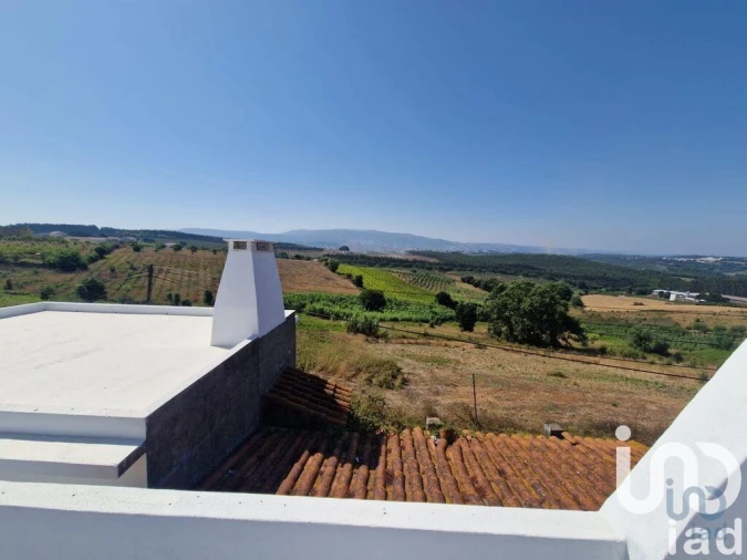 Moradia T4 para Venda em Peral Foto 15