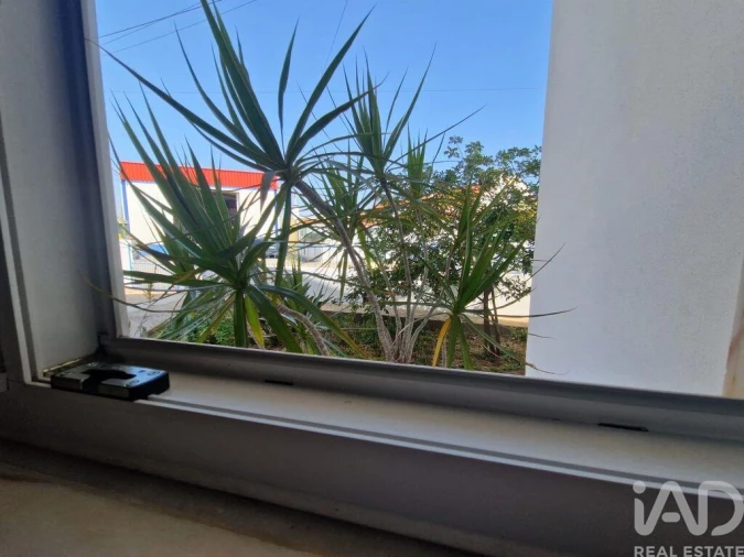 Moradia T4 para Venda em Peral Foto 31