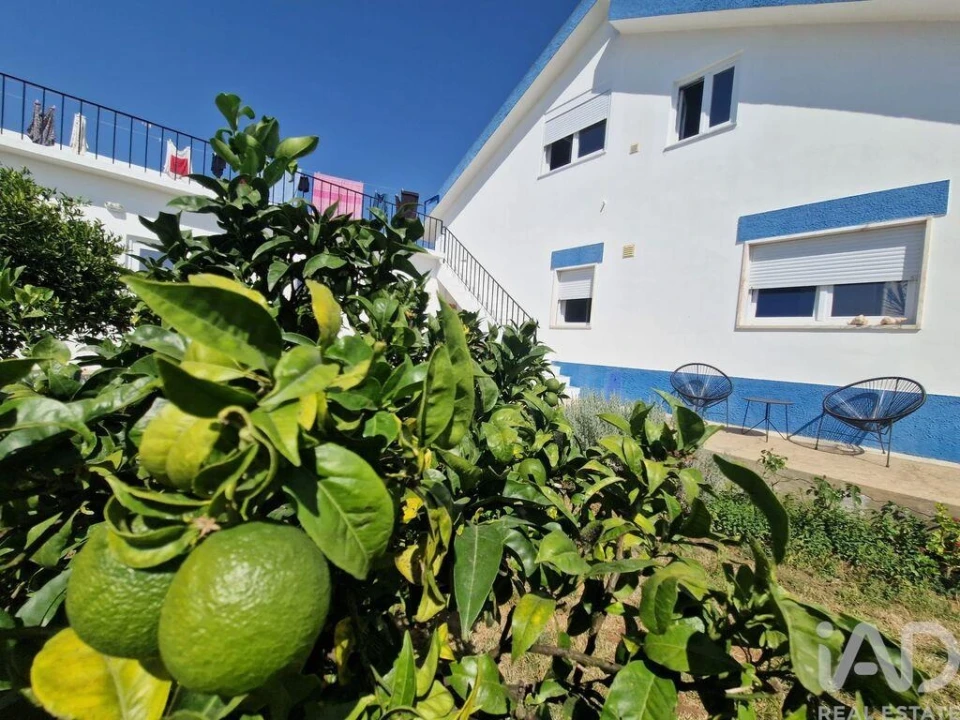 Moradia T4 para Venda em Peral Foto 4