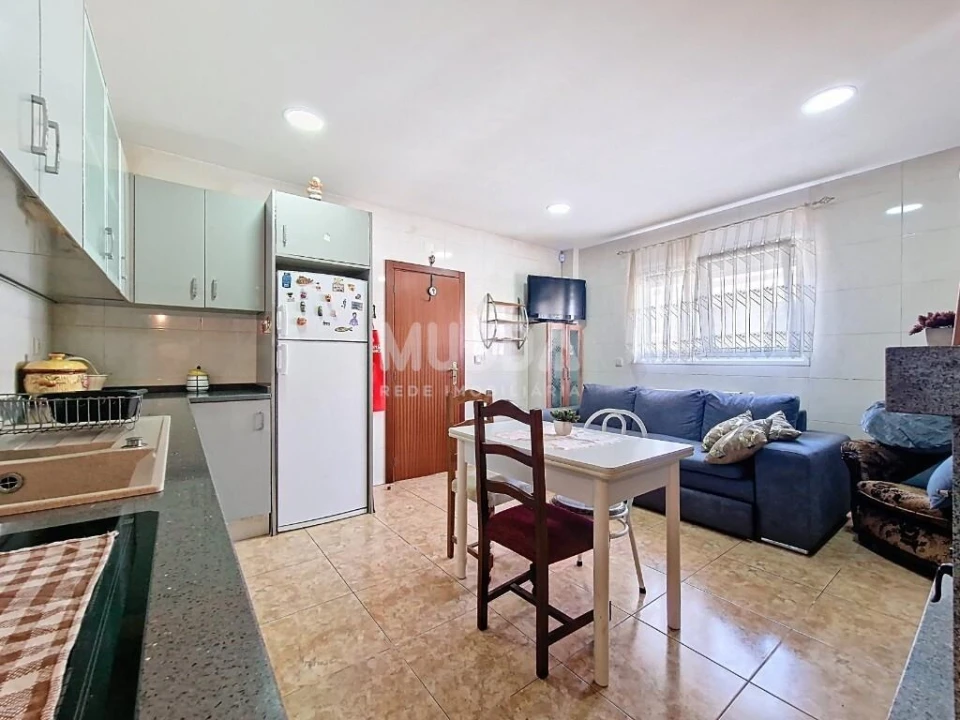 Moradia T3 para Venda em Sé, Santa Maria e Meixedo Foto 3