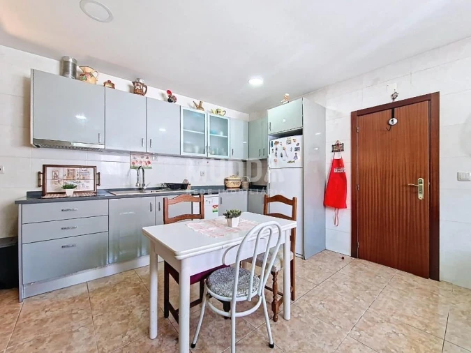 Moradia T3 para Venda em Sé, Santa Maria e Meixedo Foto 2