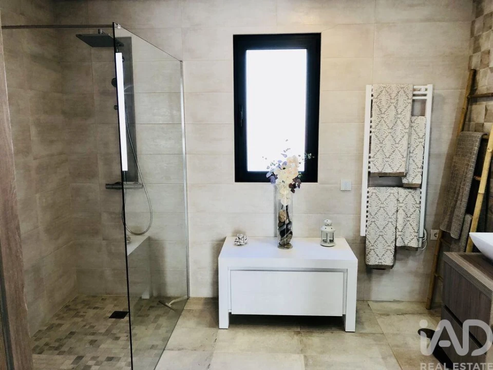 Moradia T3 para Venda em Carvalhal Benfeito Foto 19