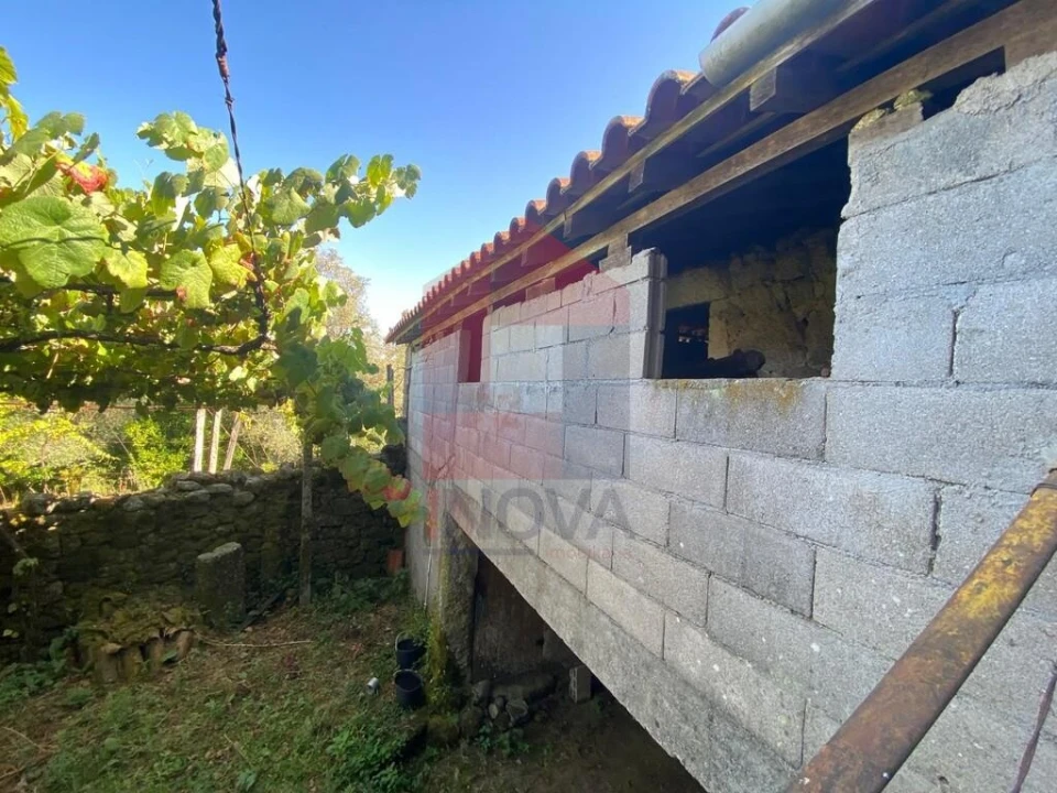 Moradia T1 para Venda em Valbom (São Pedro), Passô e Valbom (São Martinho) Foto 15