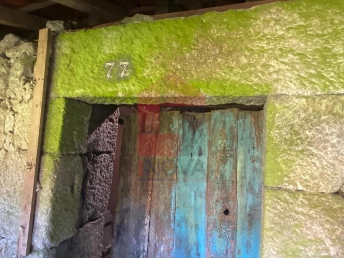 Moradia T1 para Venda em Valbom (São Pedro), Passô e Valbom (São Martinho) Foto 7