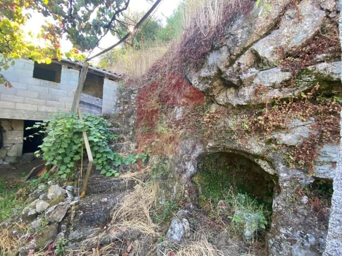 Moradia T1 para Venda em Valbom (São Pedro), Passô e Valbom (São Martinho) Foto 24