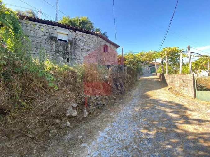 Moradia T1 para Venda em Valbom (São Pedro), Passô e Valbom (São Martinho) Foto 26