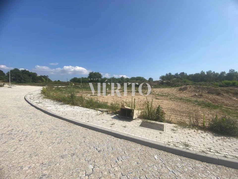 Terreno para Venda em Vila de Prado Foto 13