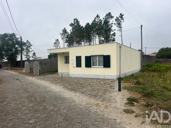 Moradia T2 para Venda em Antas Foto 3