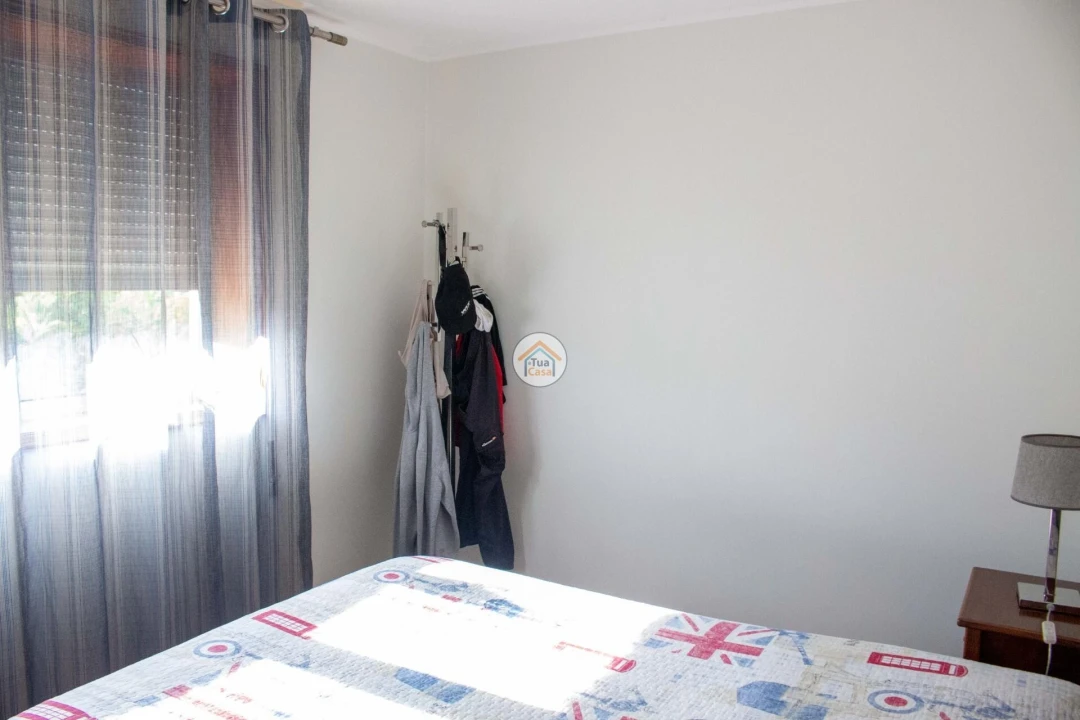 Moradia T5 para Venda em Nogueira e Silva Escura Foto 26