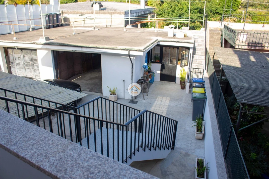 Moradia T5 para Venda em Nogueira e Silva Escura Foto 29