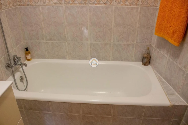 Moradia T5 para Venda em Nogueira e Silva Escura Foto 22