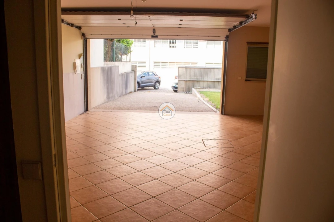 Moradia T4 para Venda em Mafamude e Vilar do Paraíso Foto 45