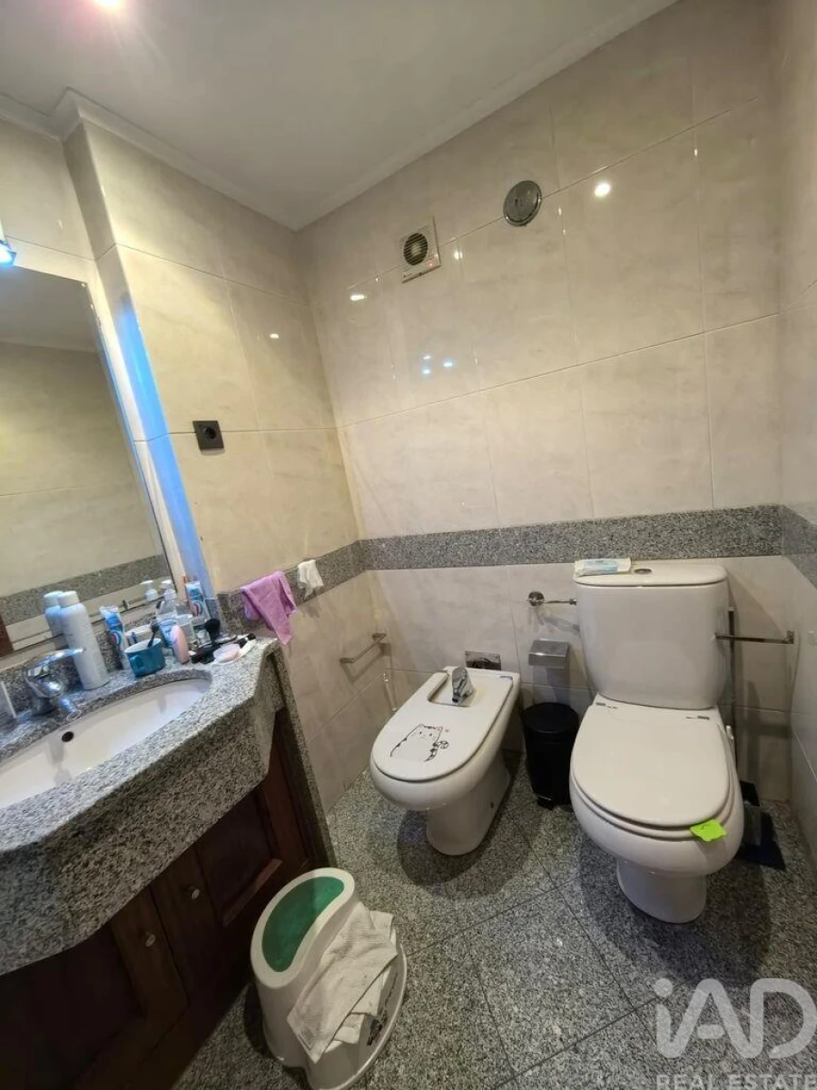 Apartamento T2 para Arrendamento em Olivais Foto 14
