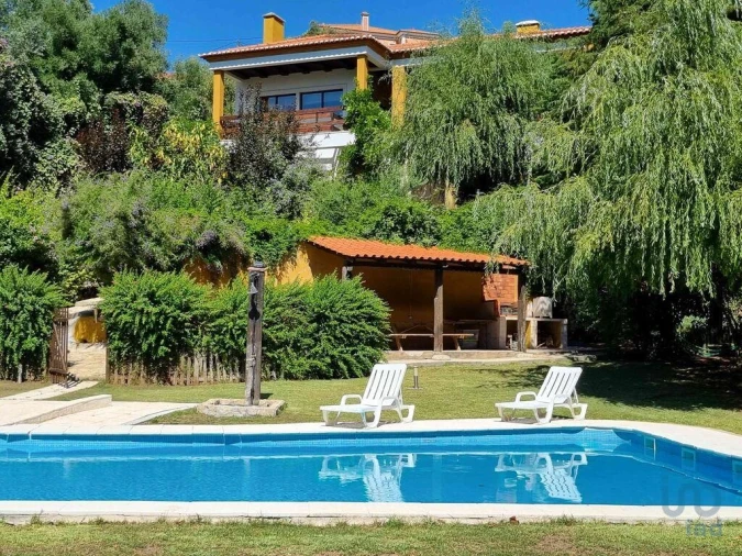 Moradia T4 para Venda em Turcifal