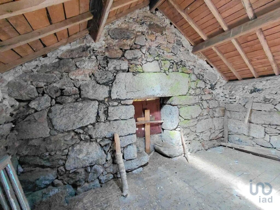 Moradia para Venda em Castro Laboreiro e Lamas de Mouro Foto 9