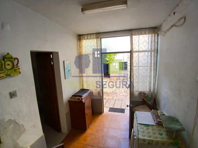 Moradia T2 para Venda em Amareleja Foto 10