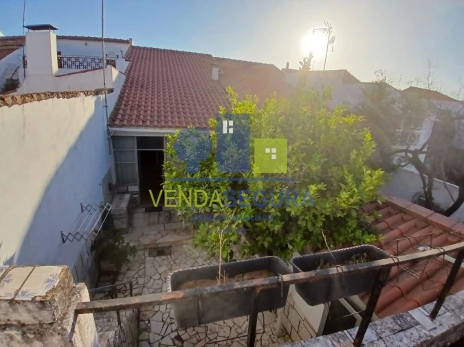 Moradia T2 para Venda em Amareleja Foto 16