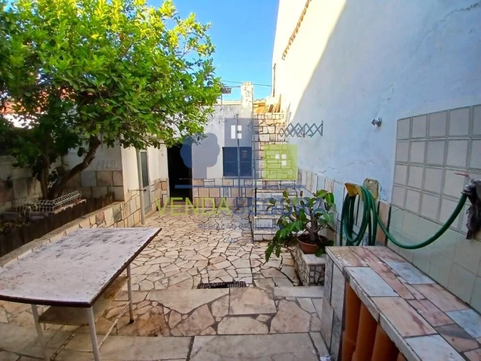 Moradia T2 para Venda em Amareleja Foto 12